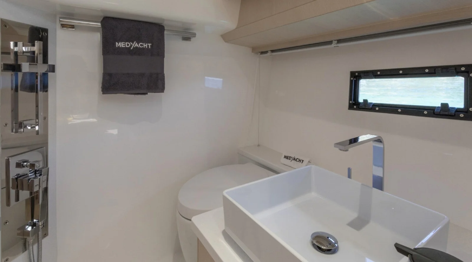 Tecnomar Yachts MED 52, photo 15 location yacht Cannes