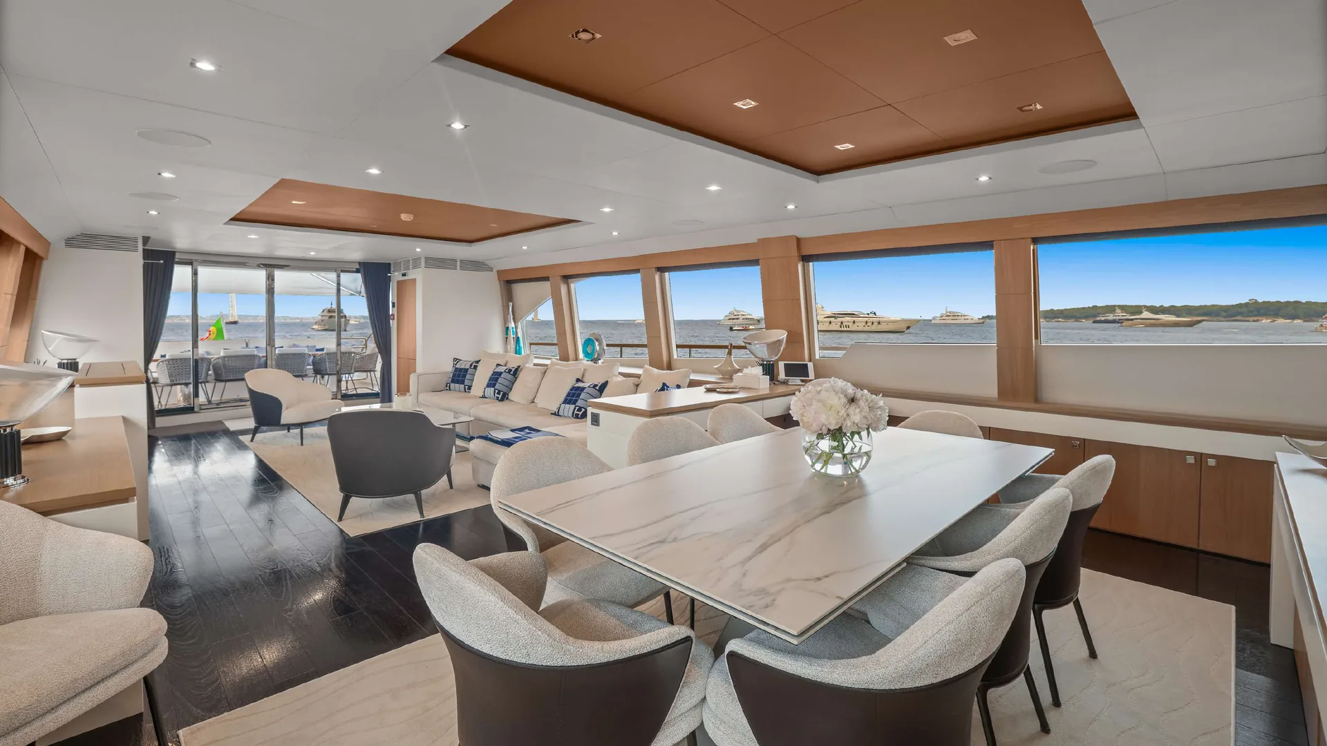 Millesime, photo 19 location yacht Cannes