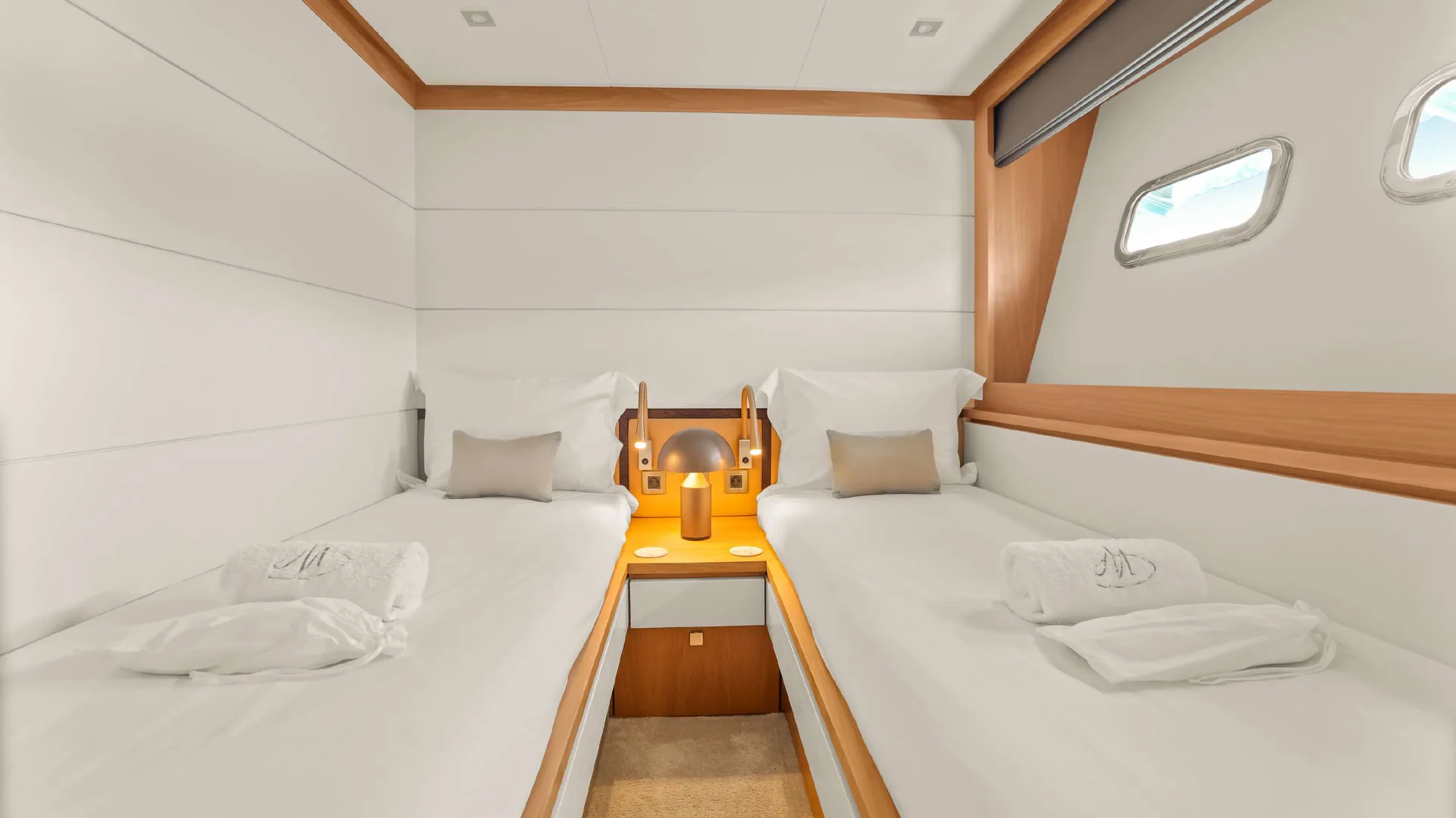 Millesime, photo 24 location yacht Cannes