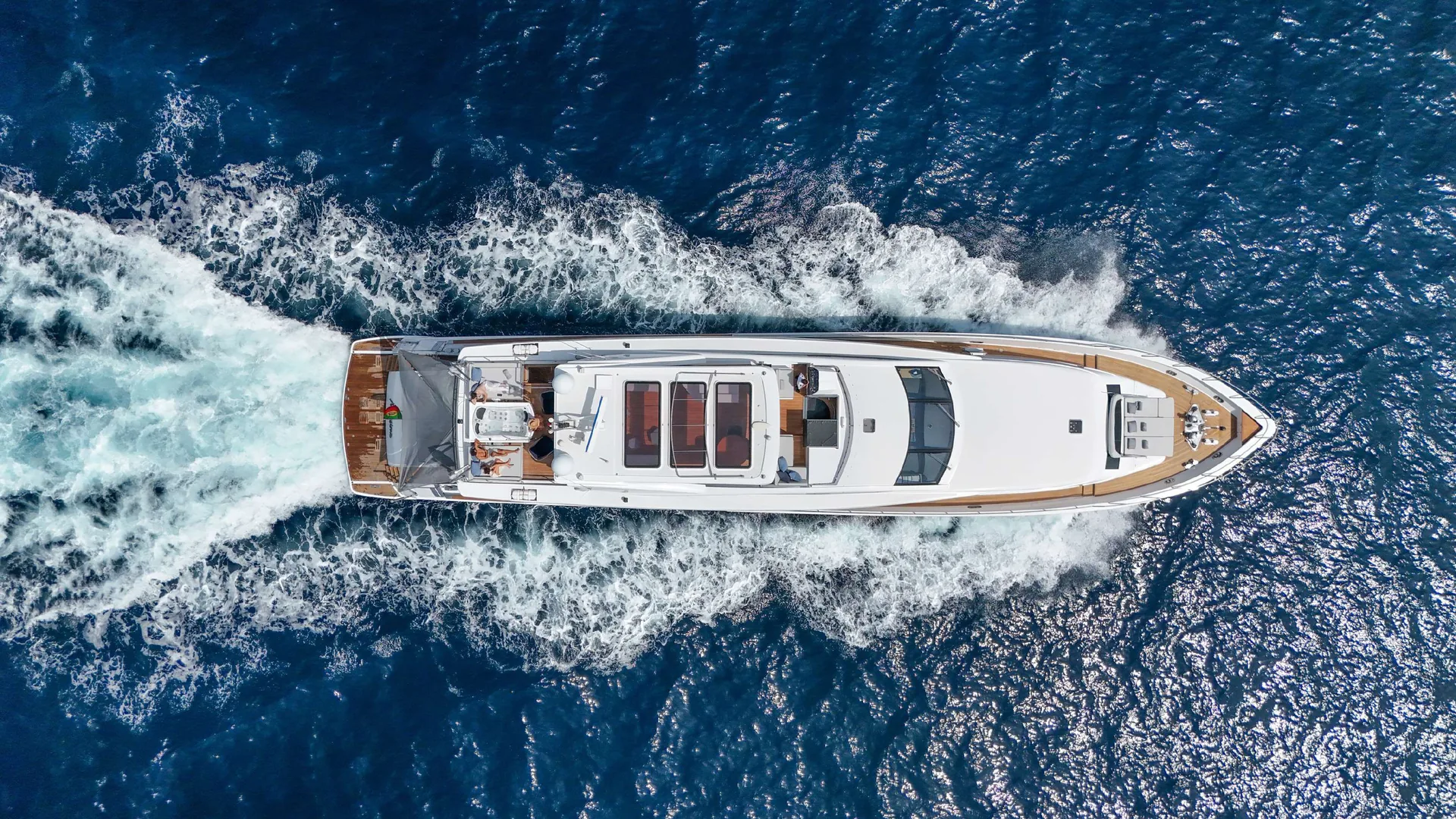 Millesime, photo 28 location yacht Cannes