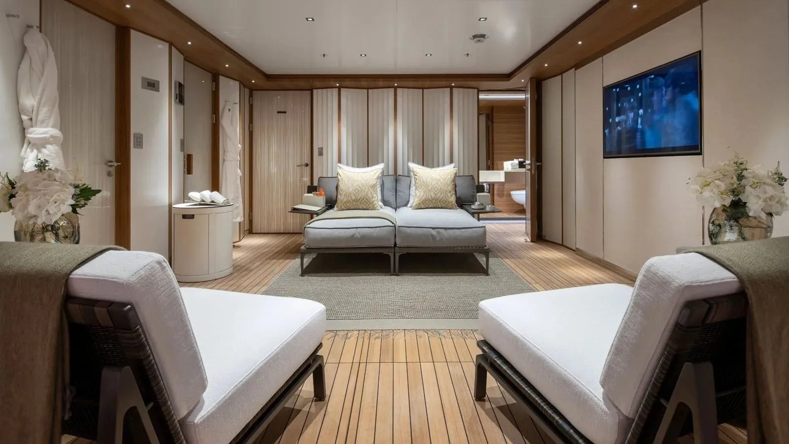 MOSKITO - photo 40 location yacht Cannes