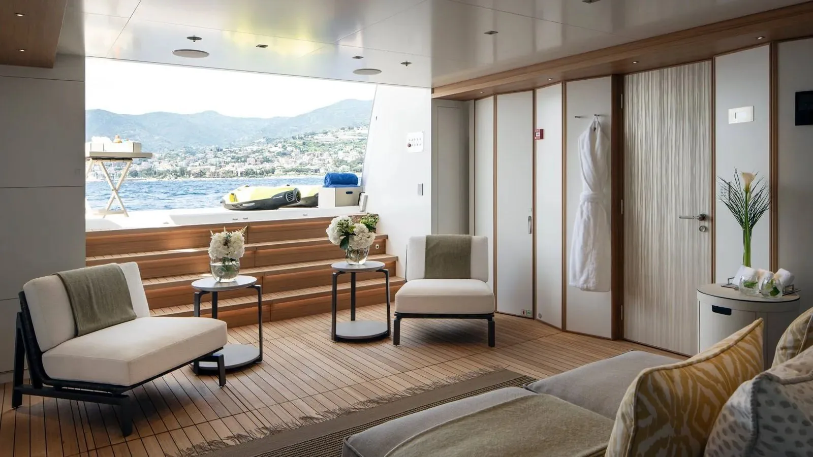 MOSKITO - photo 41 location yacht Cannes