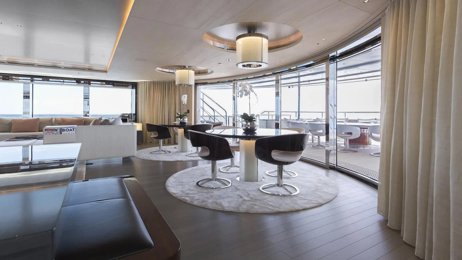 NAUTILUS - photo 25 location yacht Cannes