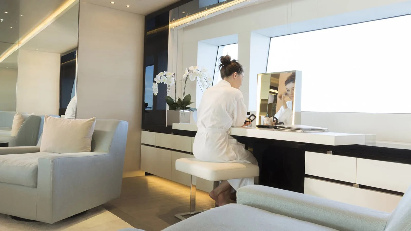 NAUTILUS - photo 31 location yacht Cannes
