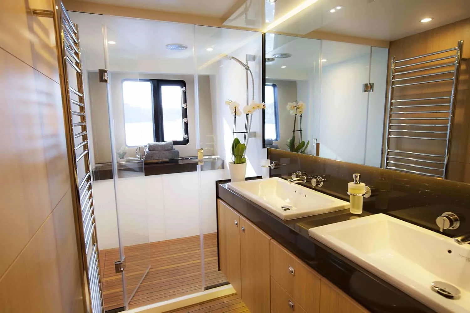 OBSESSIO - photo 15 location yacht Cannes
