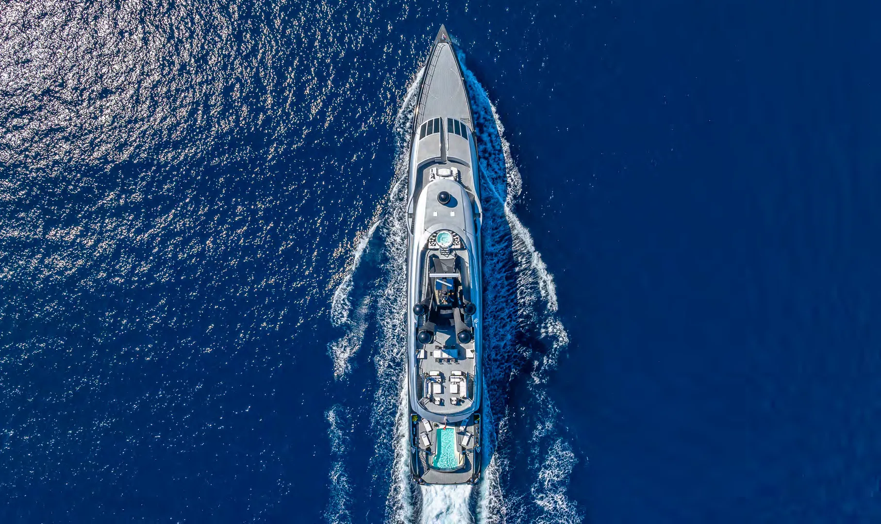 OKTO, photo 40 location yacht Cannes