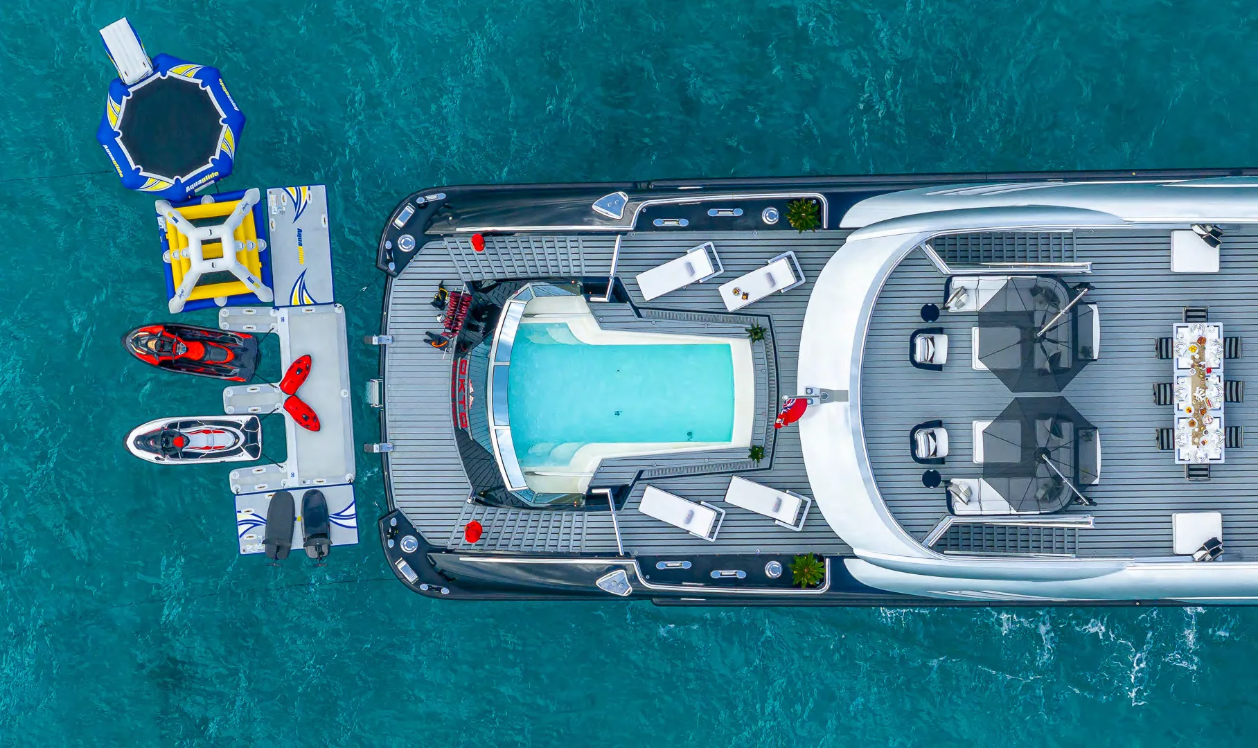 OKTO, photo 43 location yacht Cannes