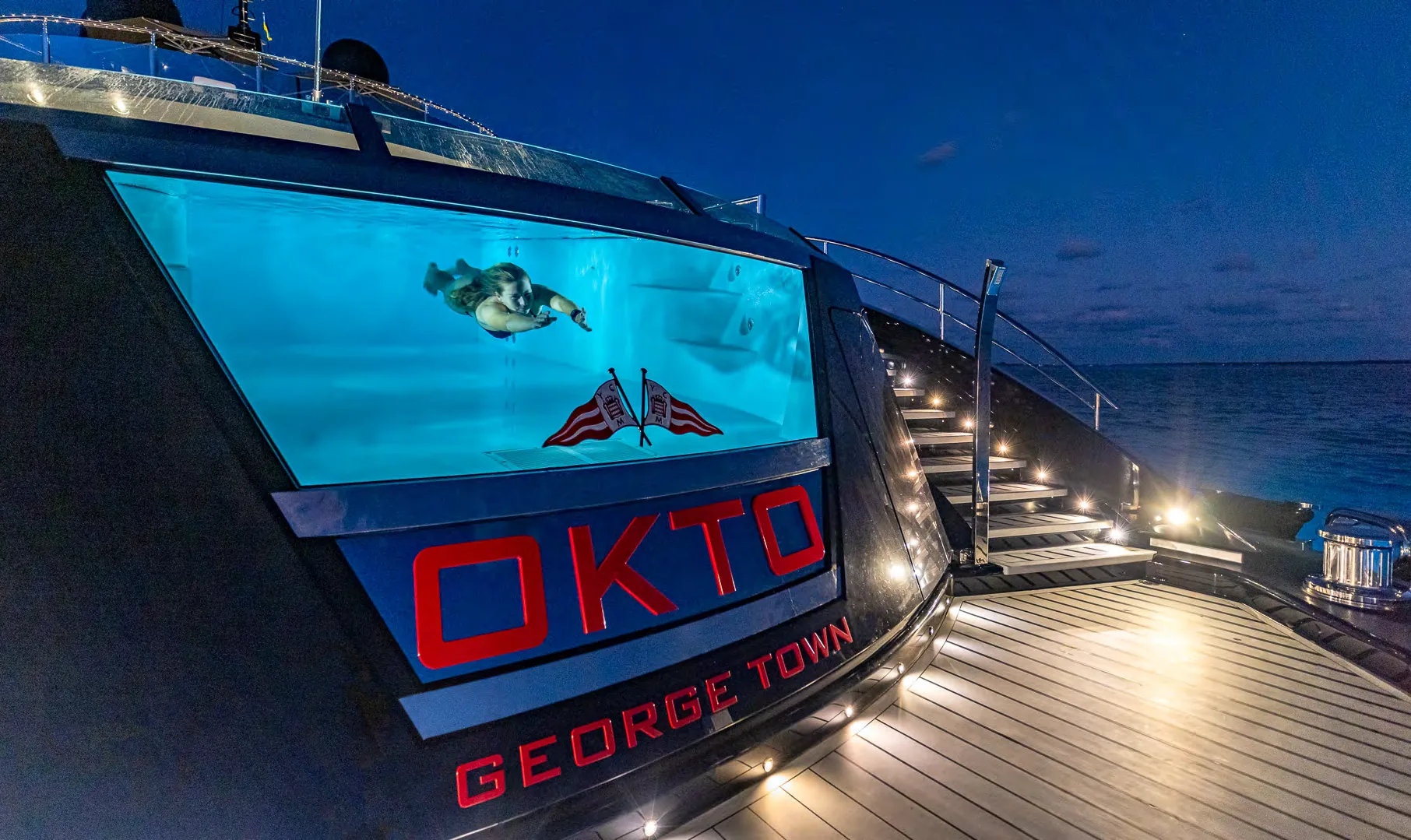OKTO, photo 45 location yacht Cannes