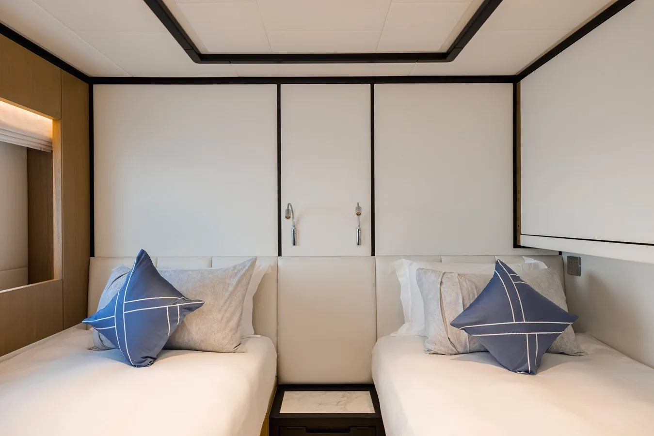 OLIVIA - photo 18 location yacht Cannes