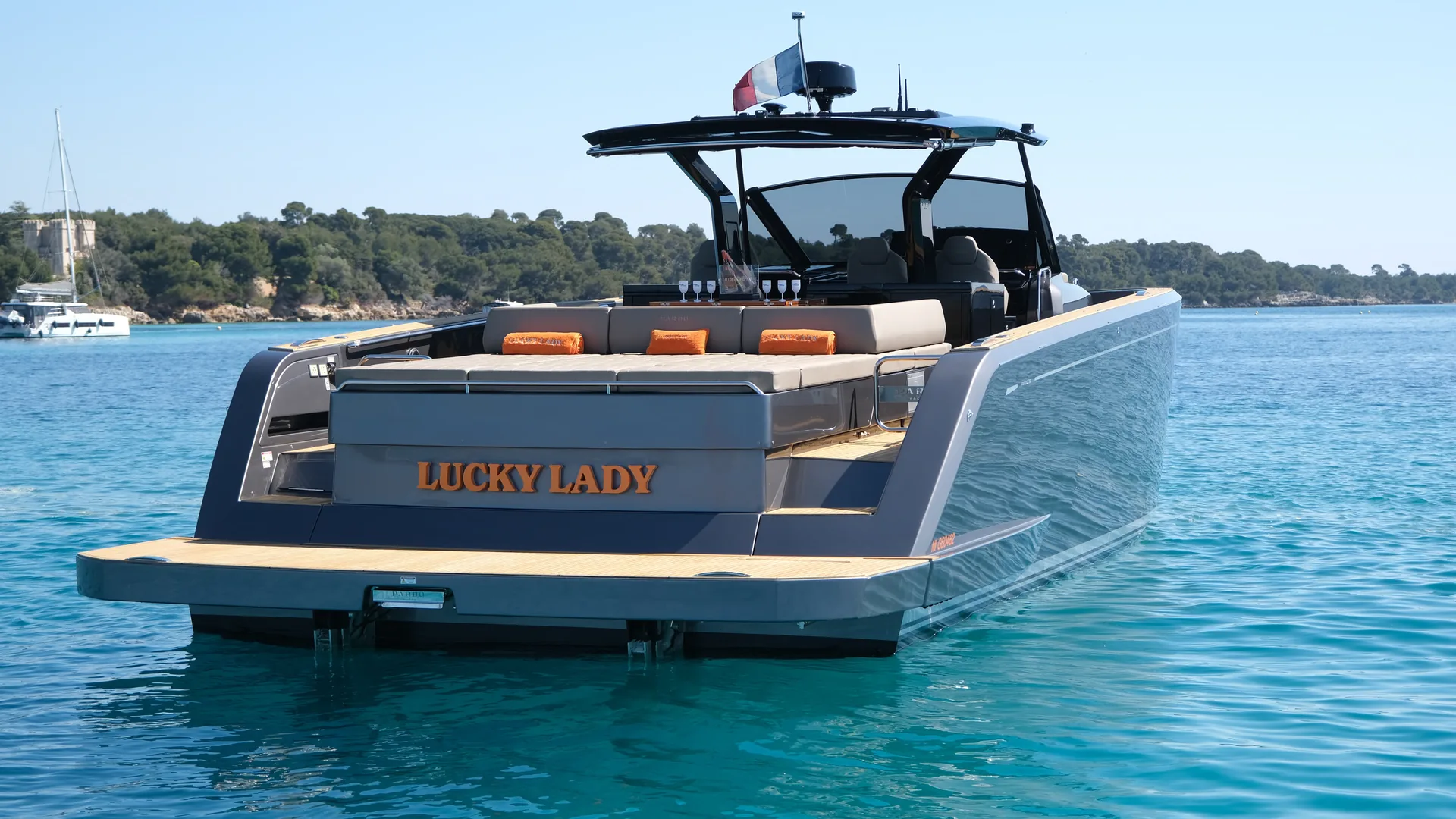 Pardo 50, photo 19 location yacht Cannes