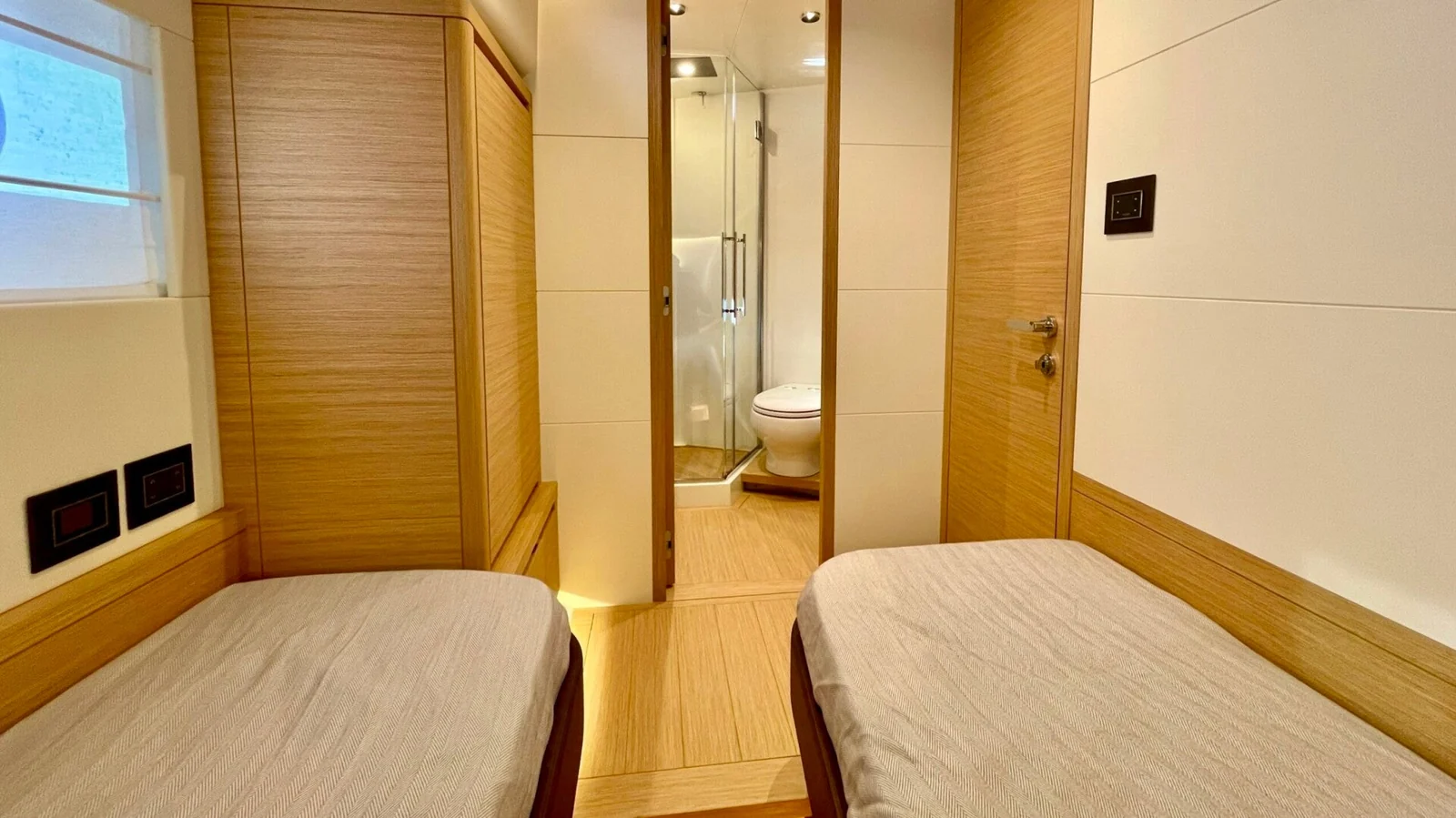 Pardo 60, photo 20 location yacht Cannes