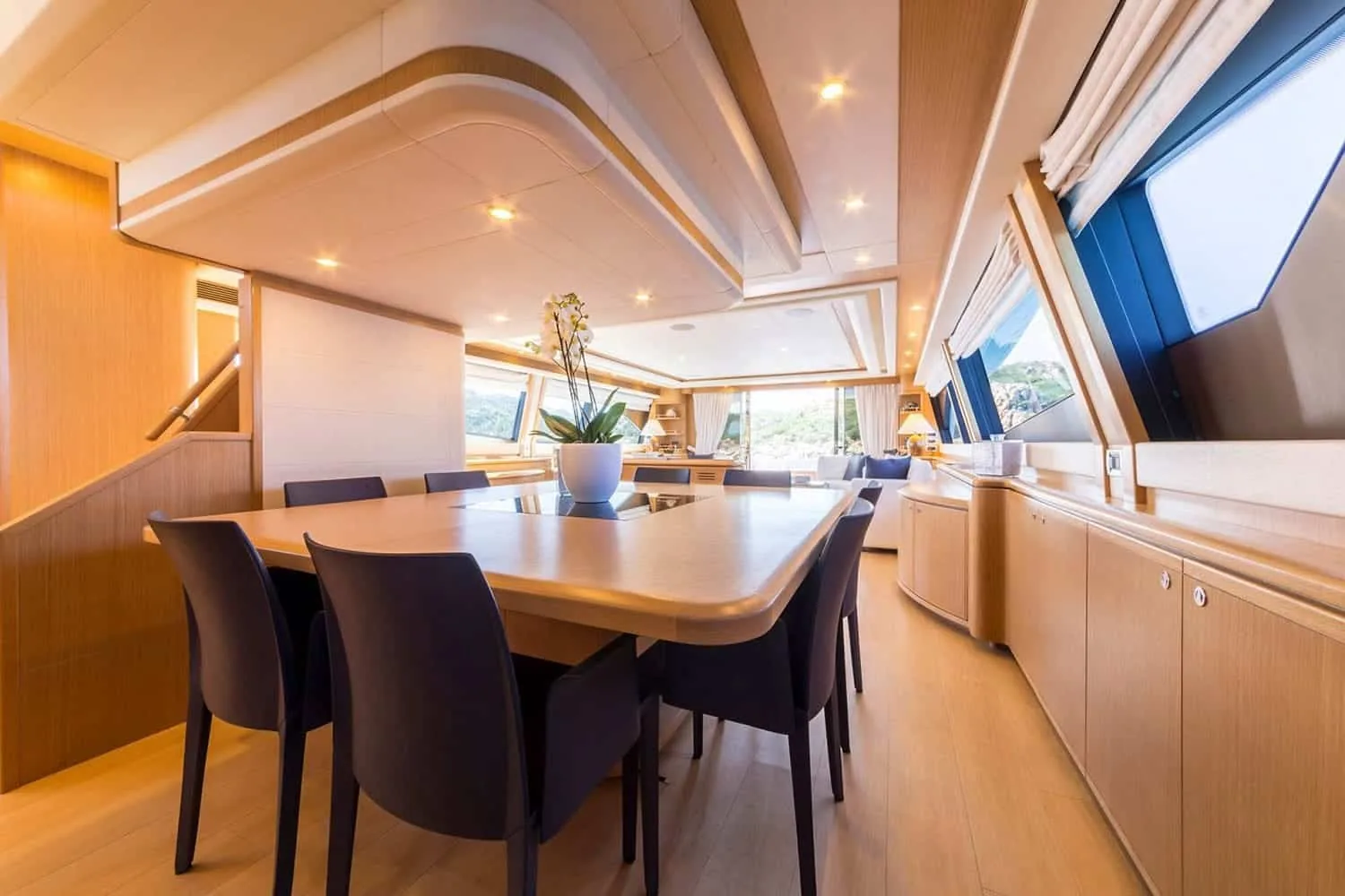 PORTHOS - photo 23 location yacht Cannes