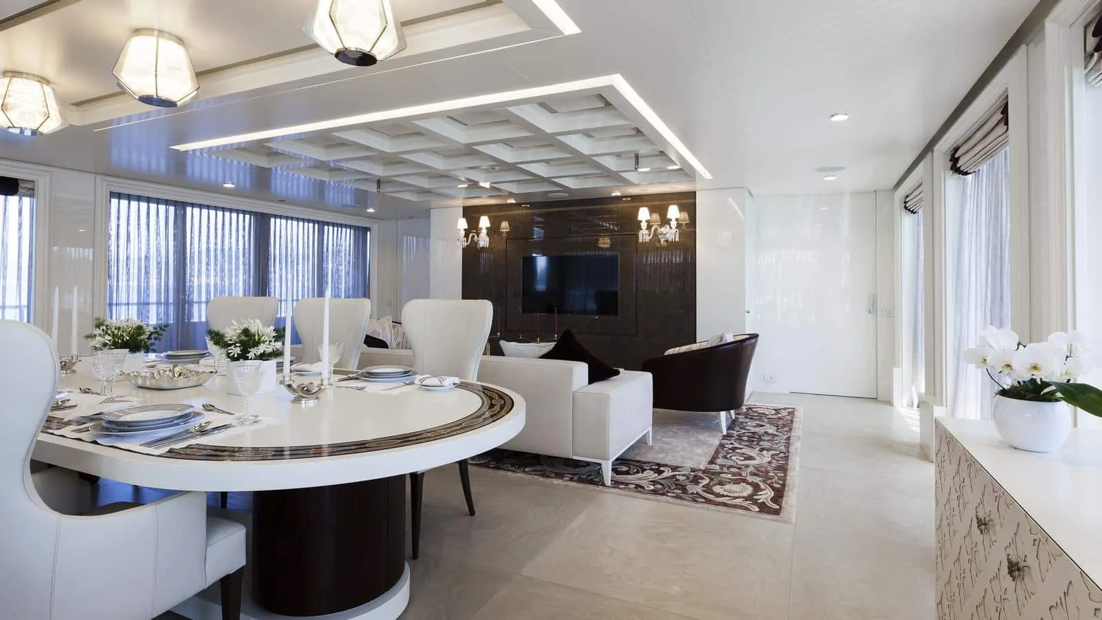 QUINTA ESSENTIA - photo 13 location yacht Cannes