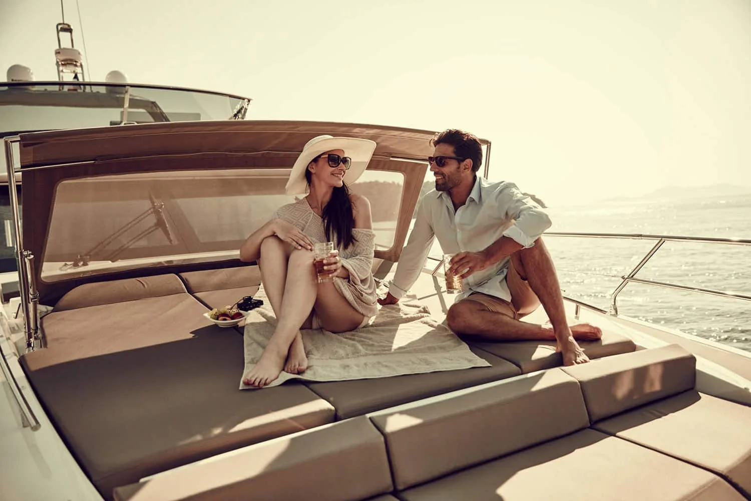 ROMY ONE - photo 16 location yacht Cannes