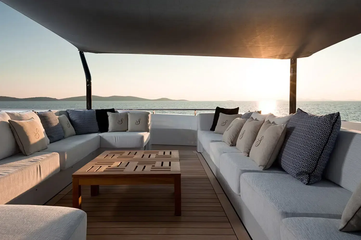 SAMURAI - photo 12 location yacht Cannes