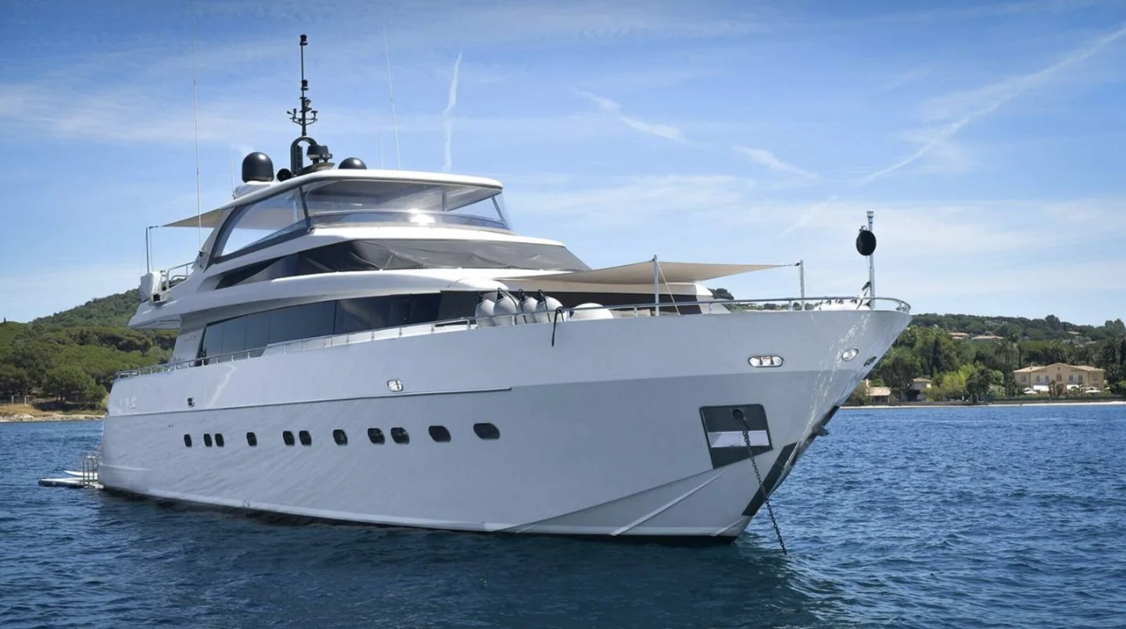 Sanlorenzo SL88, photo 1 location yacht Cannes