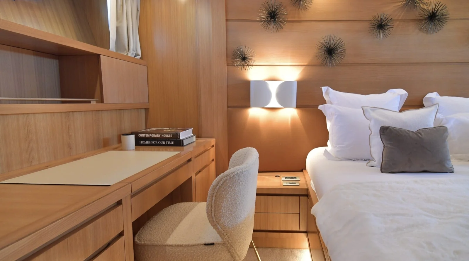 Sanlorenzo SL88, photo 19 location yacht Cannes
