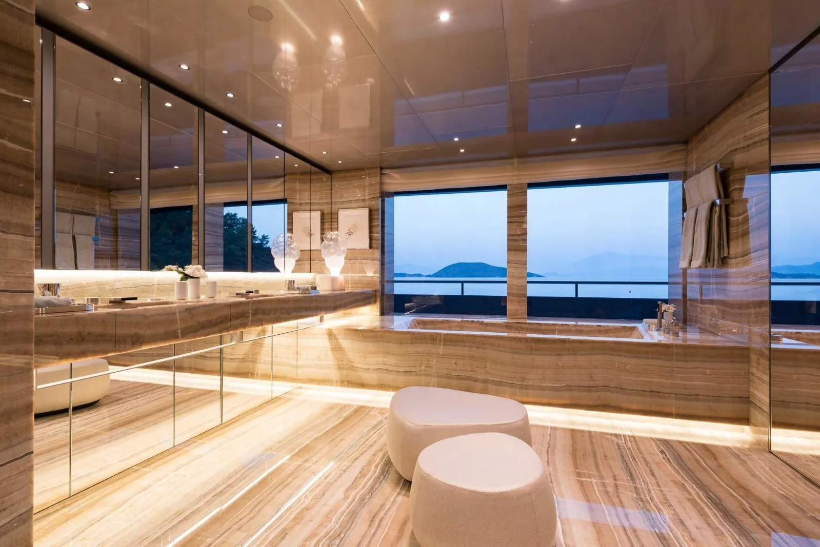 SAVANNAH - photo 33 location yacht Cannes