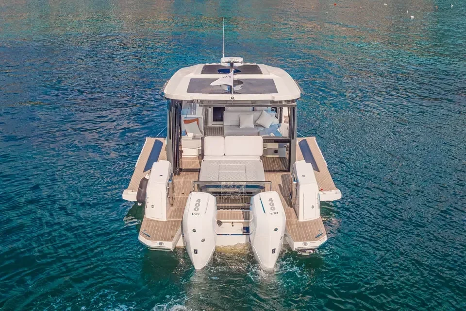 Saxdor 400 GTO, photo 1 location yacht Cannes
