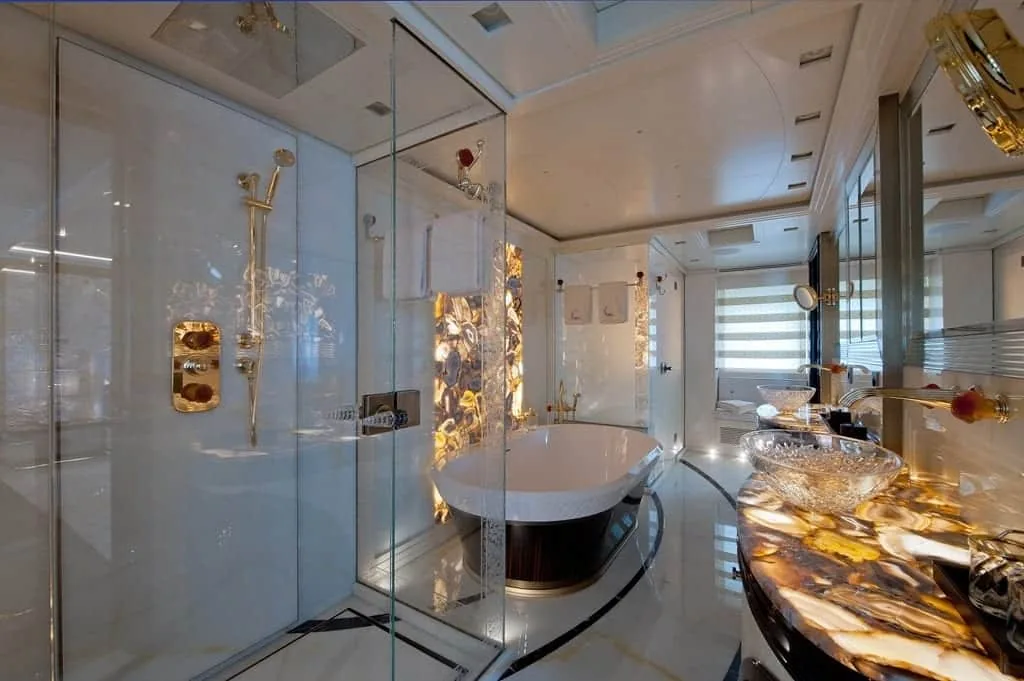 SCORPION - photo 18 location yacht Cannes