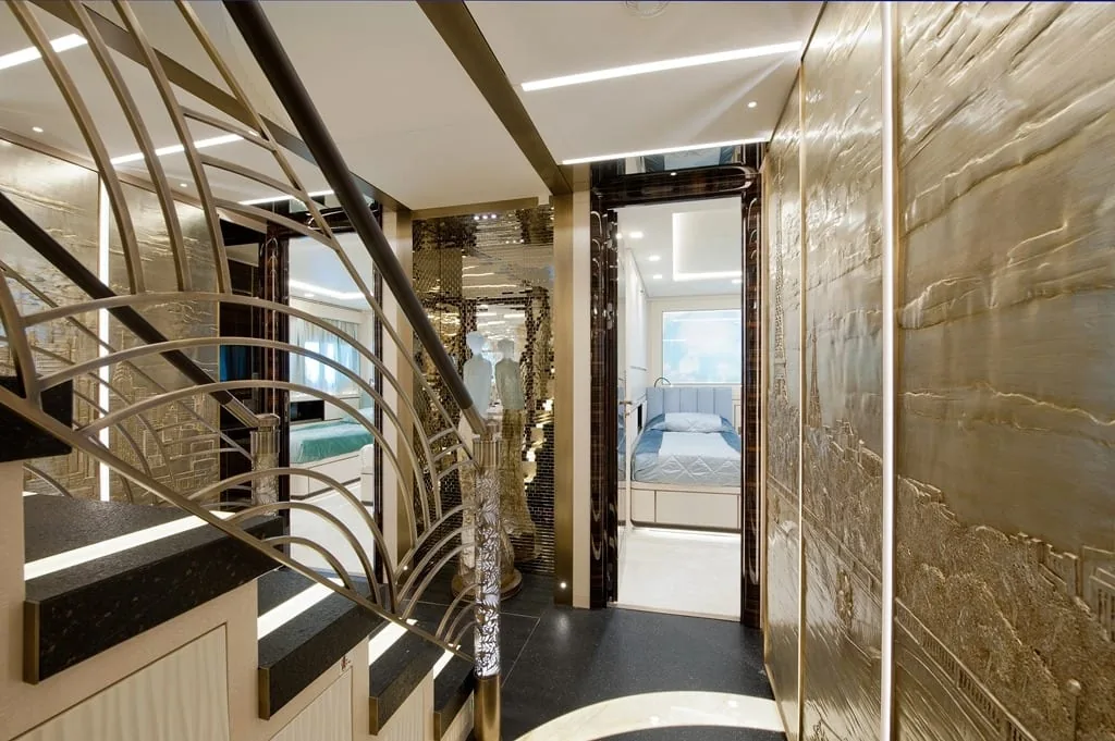 SCORPION - photo 20 location yacht Cannes