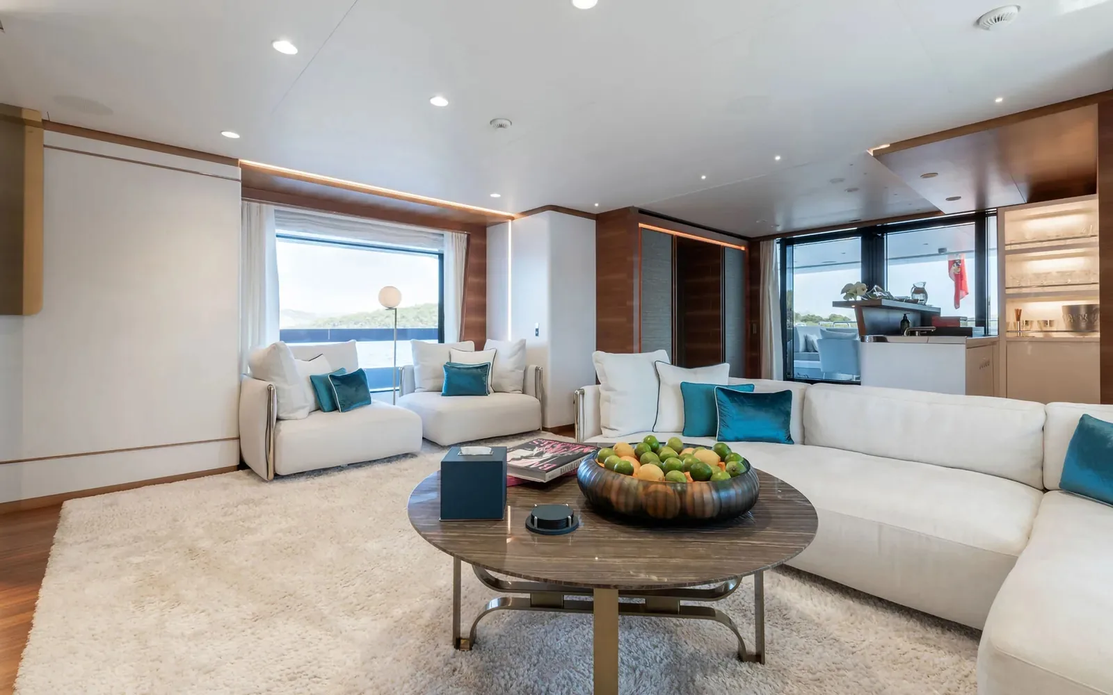 SILVER FOX - photo 16 location yacht Cannes