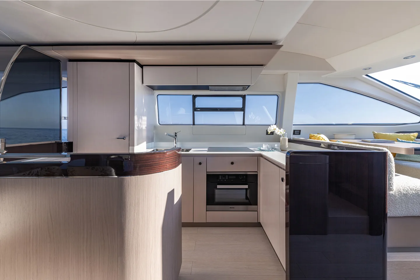 SOLSTICE - photo 25 location yacht Cannes