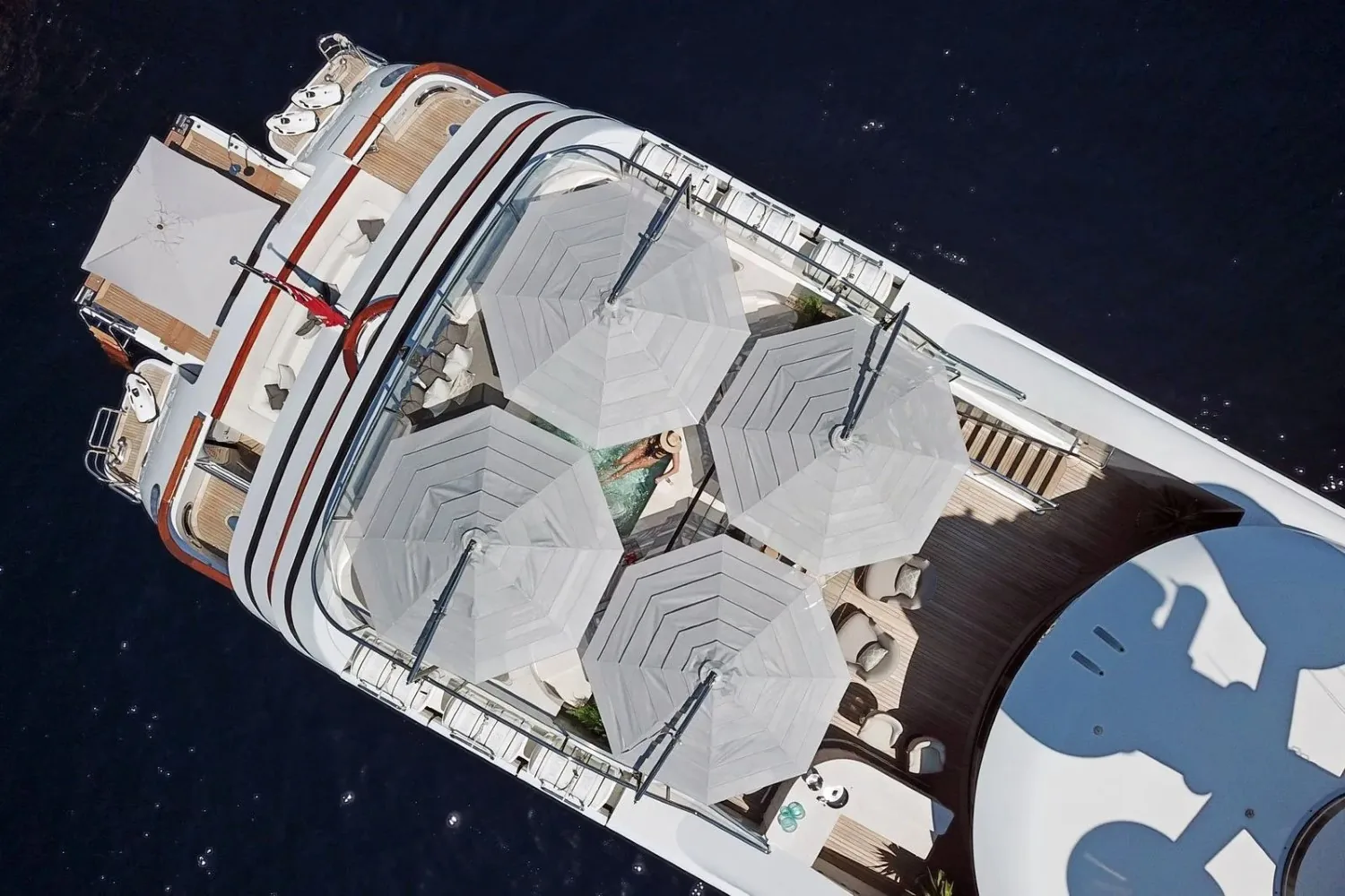 SOUNDWAVE - photo 23 location yacht Cannes