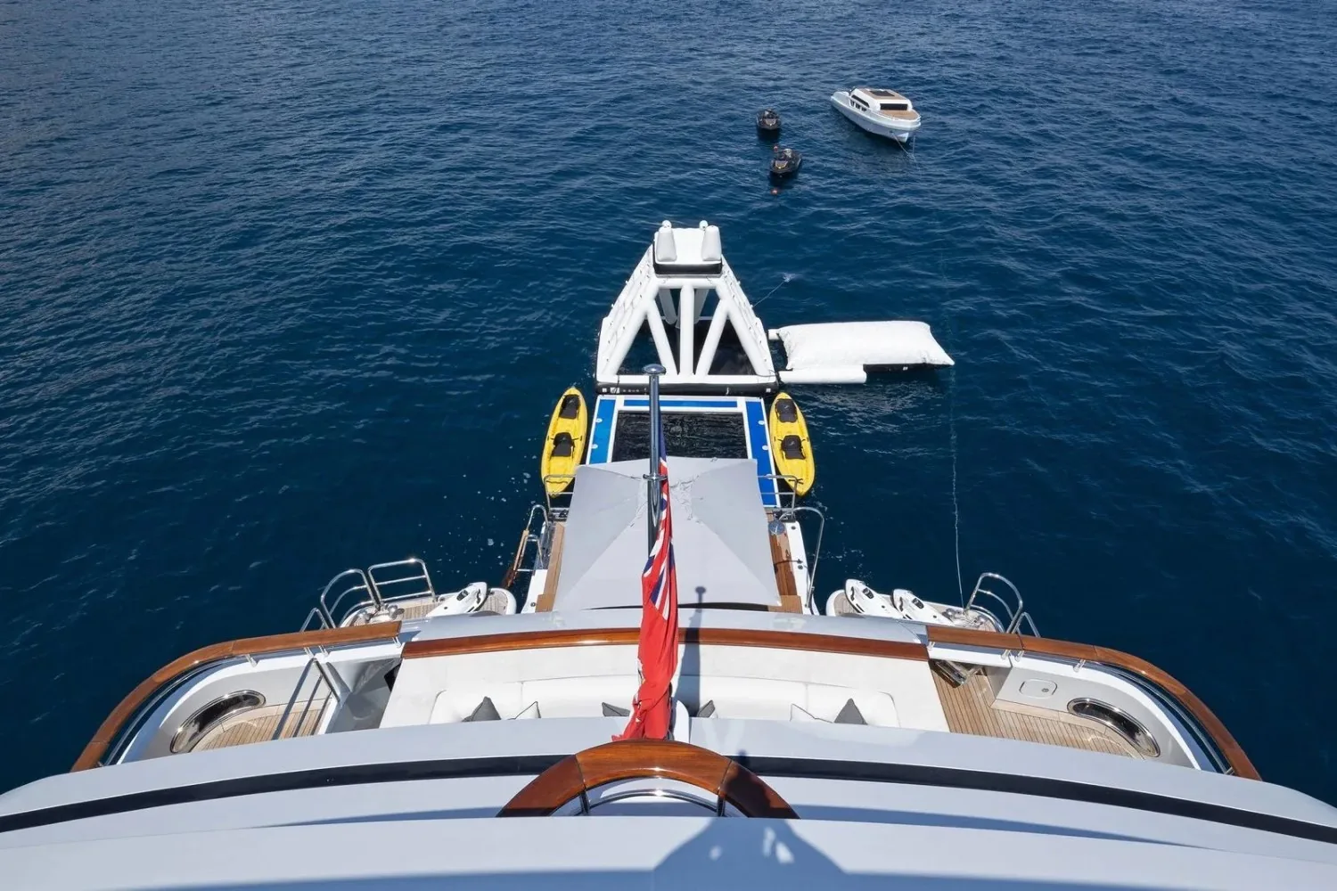 SOUNDWAVE - photo 34 location yacht Cannes