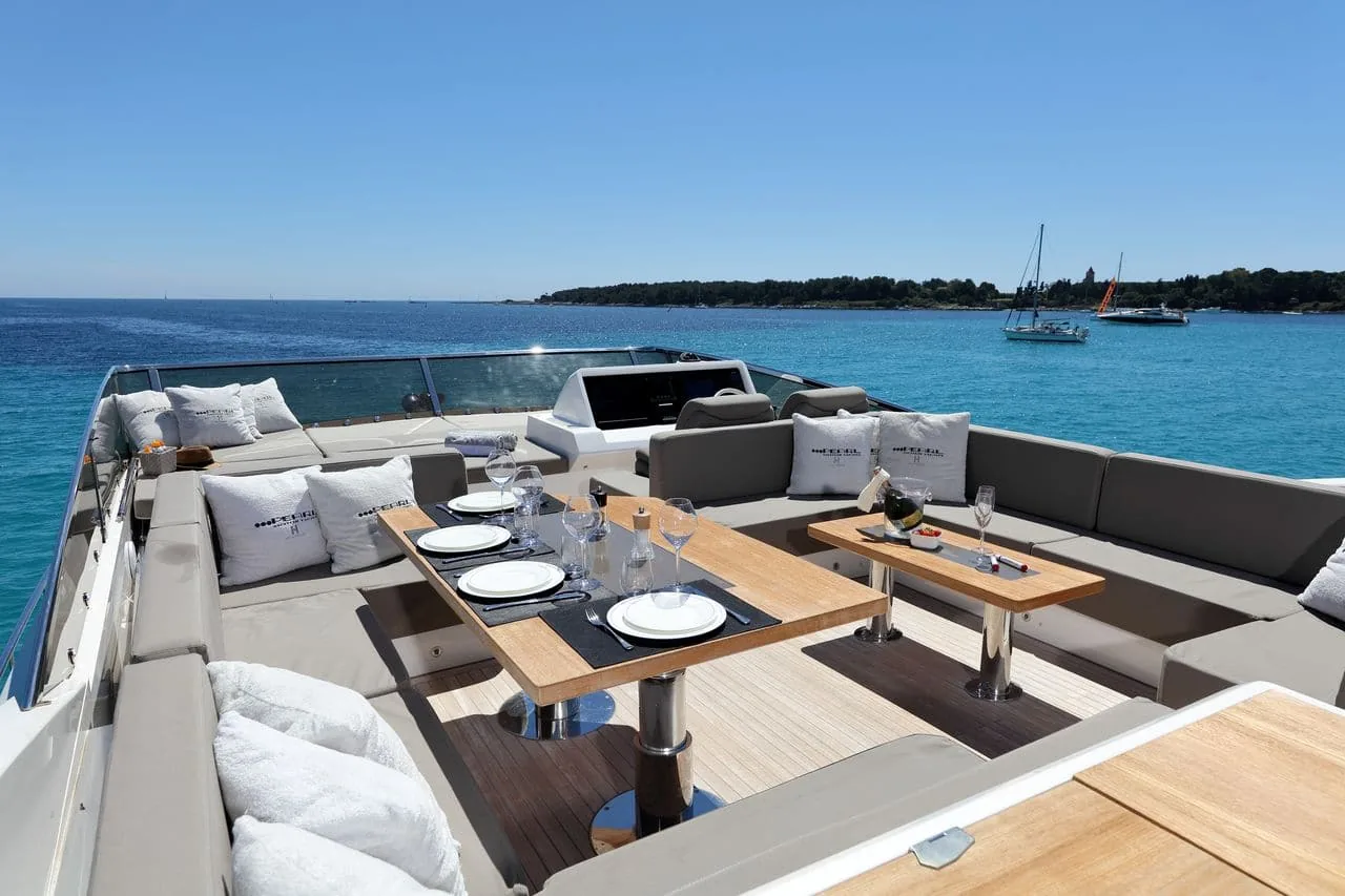 SUMMER BREEZE - photo 16 location yacht Cannes