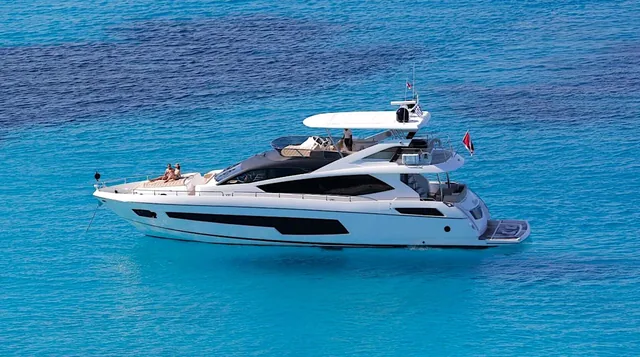 Sunseeker 75 Yacht (SarahLisa), location yacht Cannes