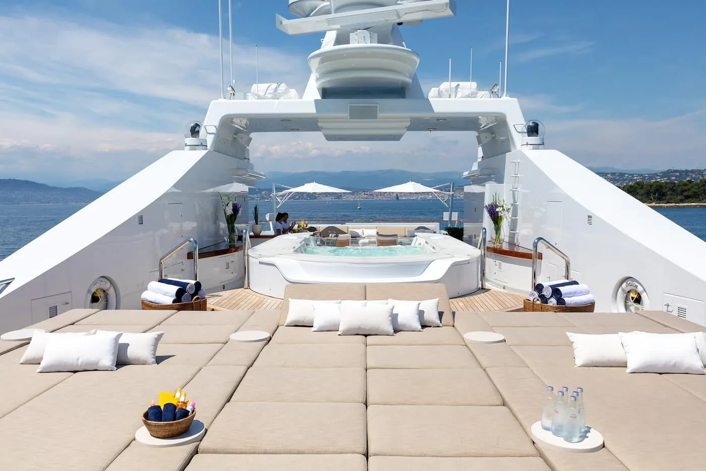 TREEHOUSE - photo 12 location yacht Cannes