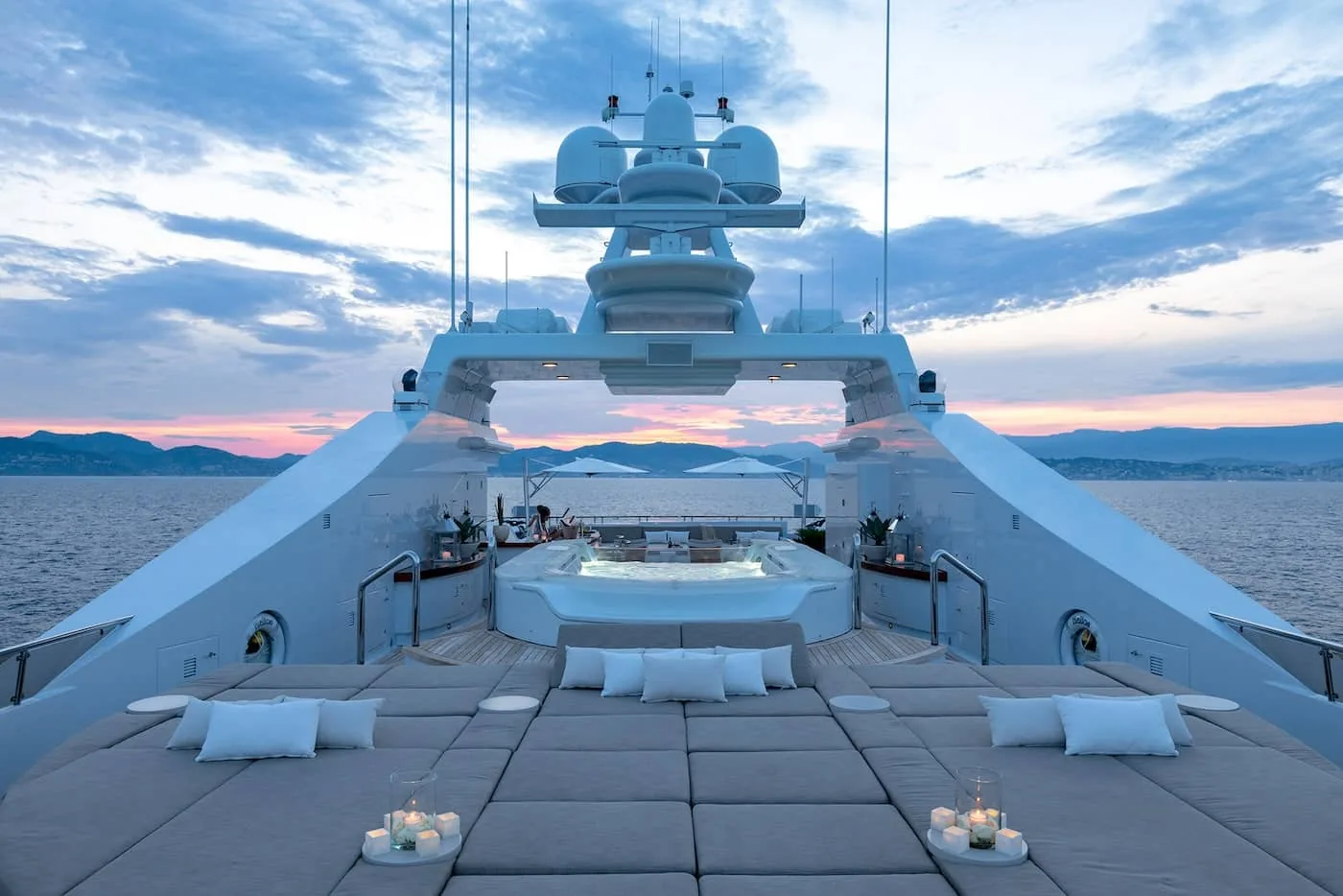 TREEHOUSE - photo 13 location yacht Cannes