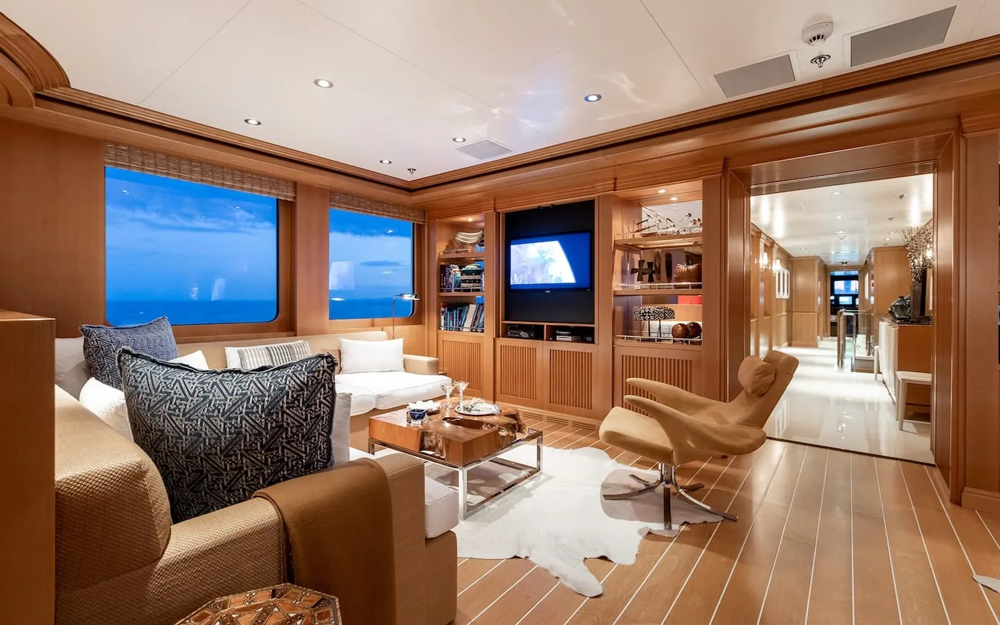 TREEHOUSE - photo 18 location yacht Cannes