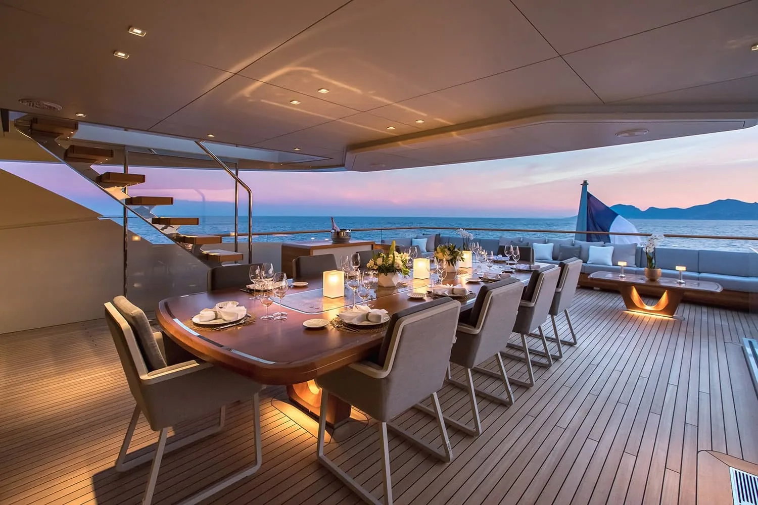 VERTIGE - photo 17 location yacht Cannes