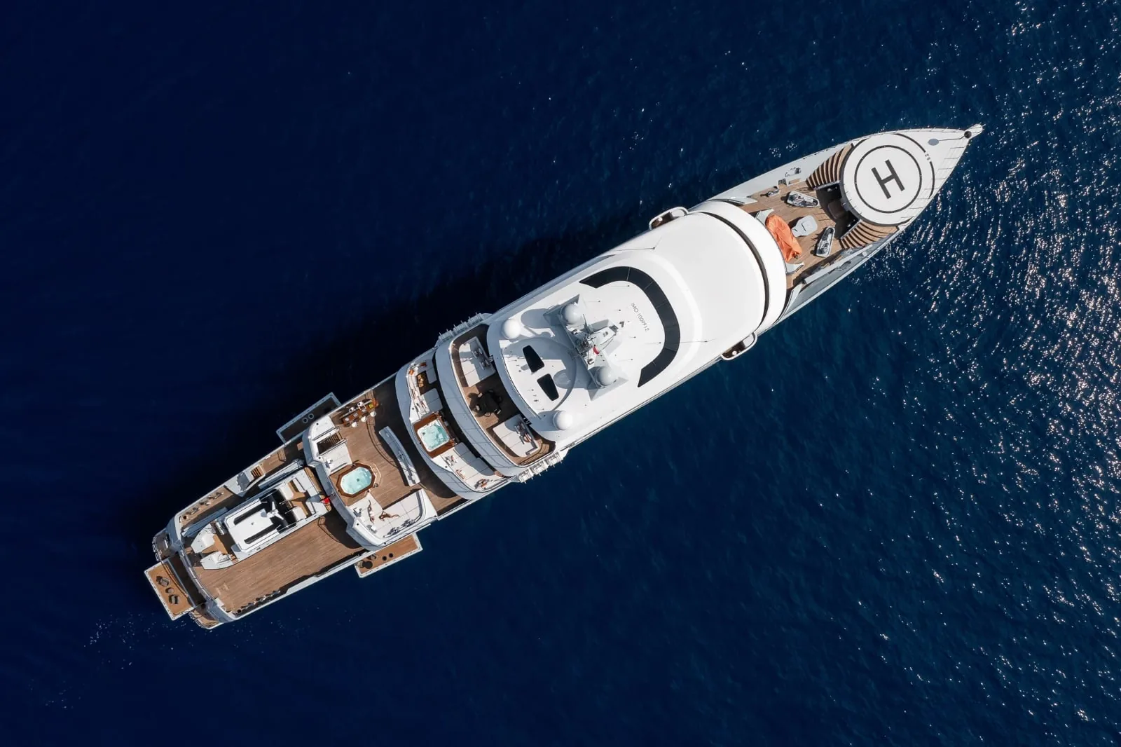 VICTORIOUS - photo 30 location yacht Cannes