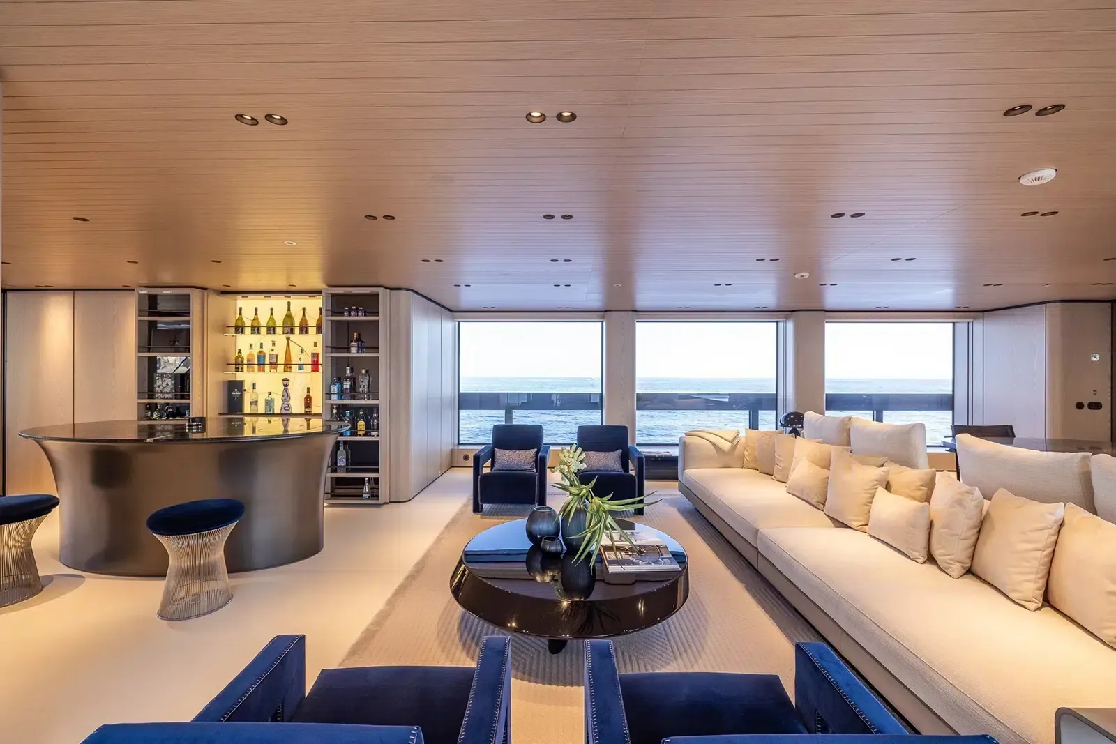 VIRTUOSITY - photo 27 location yacht Cannes