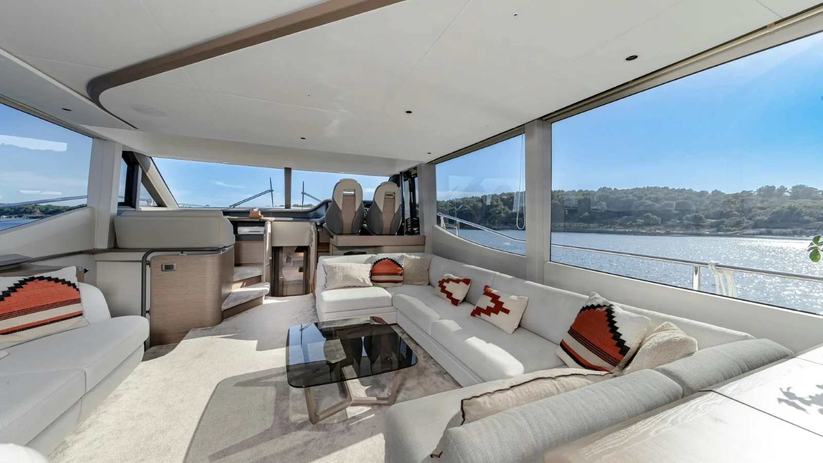 WILJIM V - photo 12 location yacht Cannes